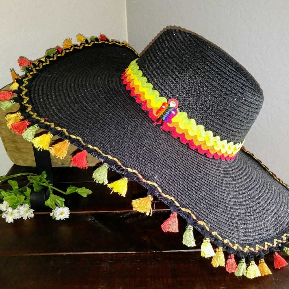 NWT- black straw hat with tassels